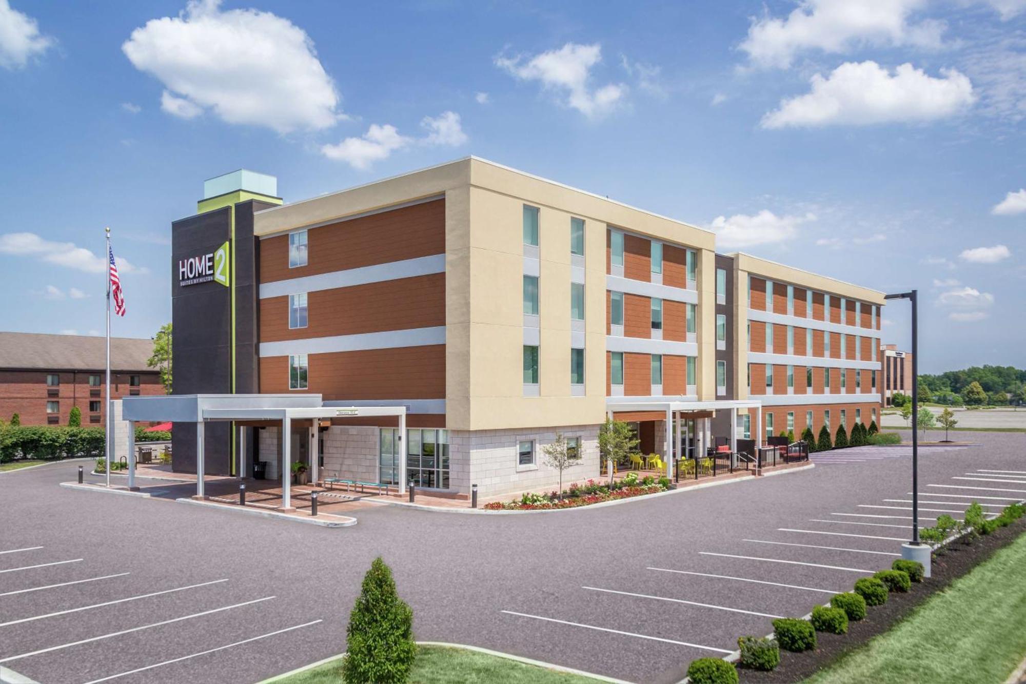 Hotel 2 By Hilton Northwest 3*
